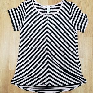 LuLaRoe Tee
